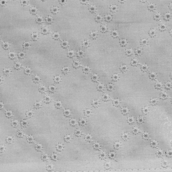 King Sheet Set, Made in Portugal, White sheets with embroidered cuff - Picture 5 of 9